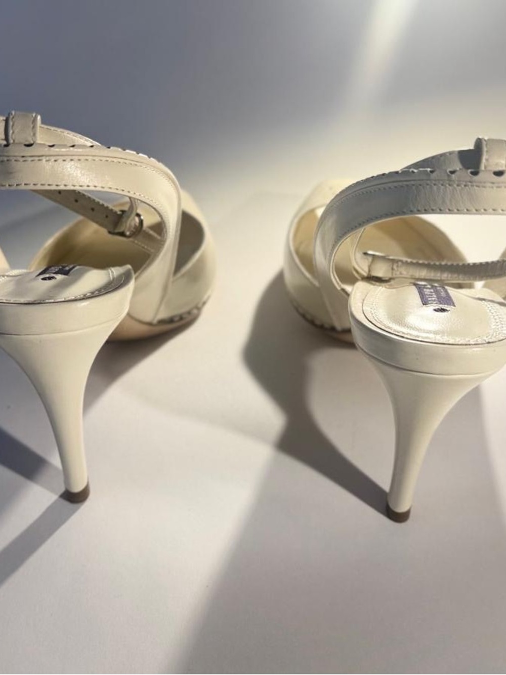 Ralph Lauren Cream Peep-Toe Slingback Heels - Picture 4 of 9